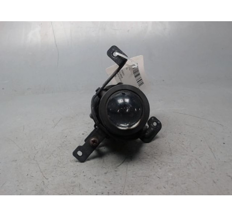 PHARE ANTIBROUILLARD AVG