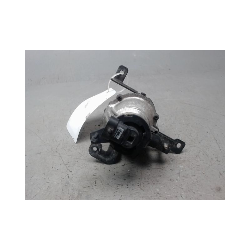 PHARE ANTIBROUILLARD AVANT GAUCHE KIA RIO