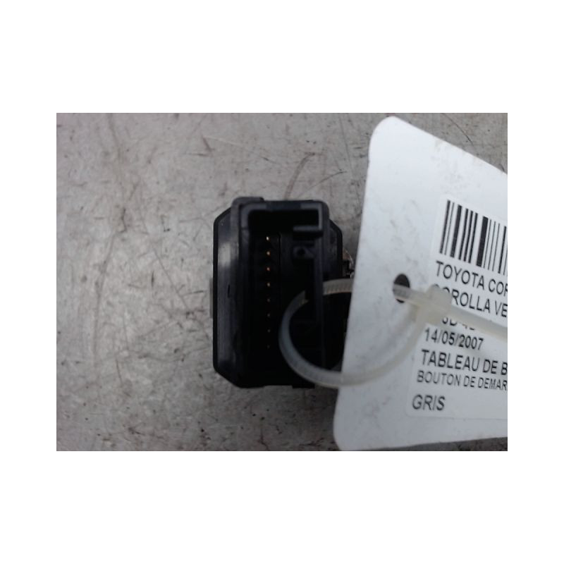 BOUTON DE DEMARRAGE TOYOTA COROLLA VERSO 2004-2007