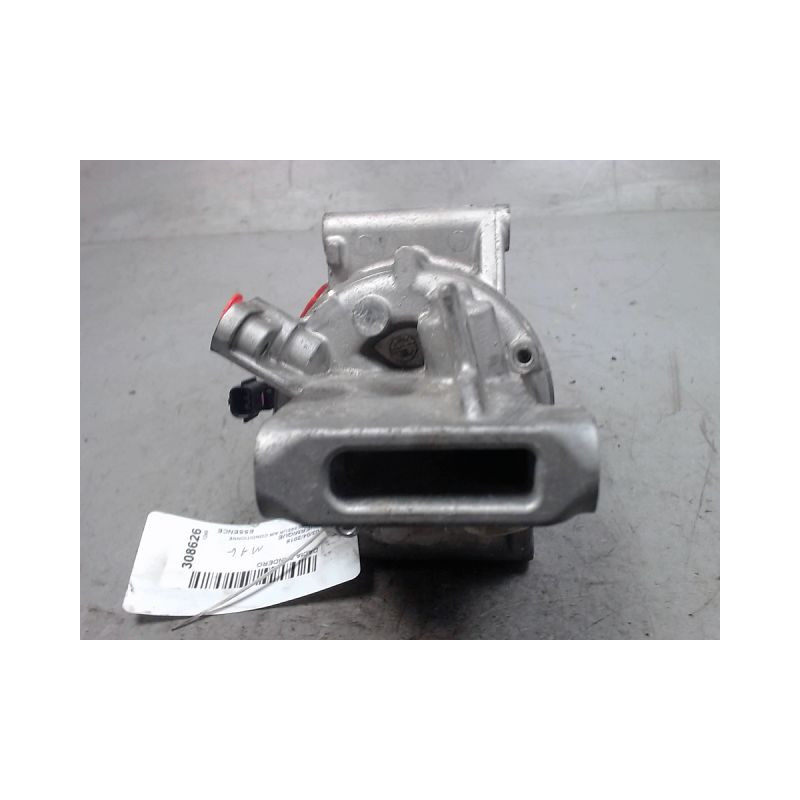 COMPRESSEUR AIR CONDITIONNE DACIA SANDERO