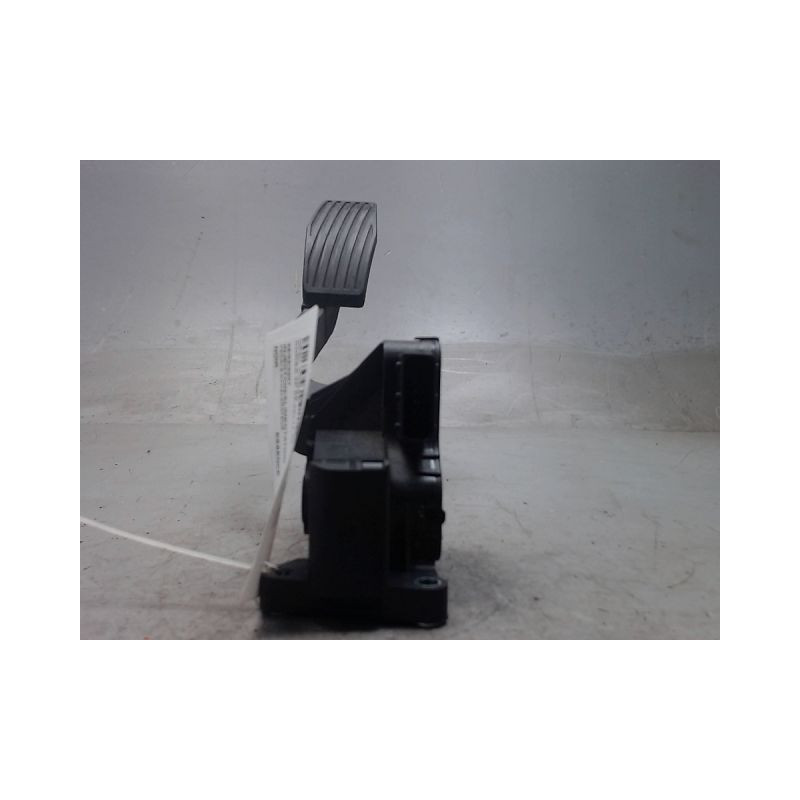 PEDALE ACCELERATEUR OPEL CORSA 06-09
