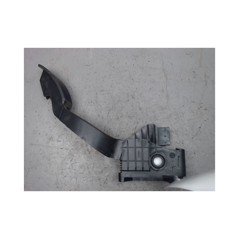 PEDALE ACCELERATEUR OPEL CORSA 06-09