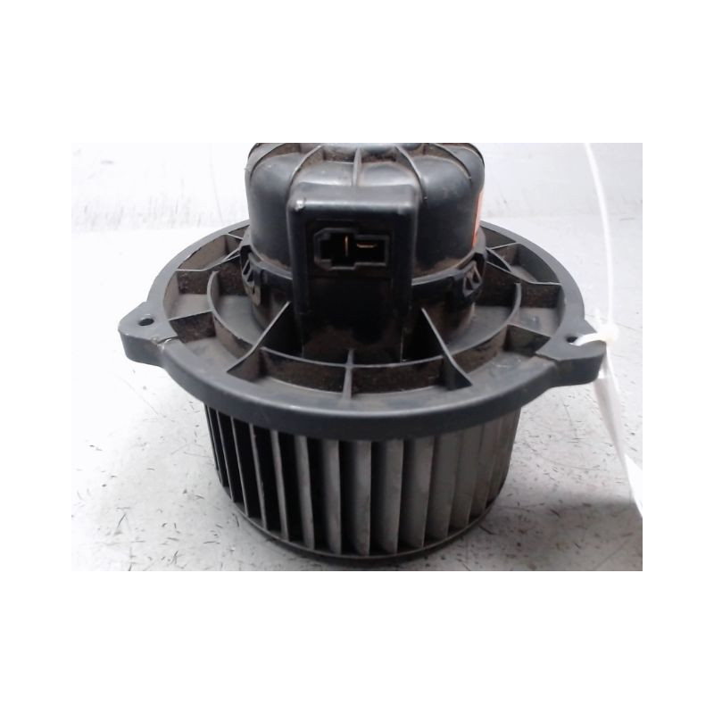 MOTEUR VENTILATEUR CHAUFFAGE KIA RIO