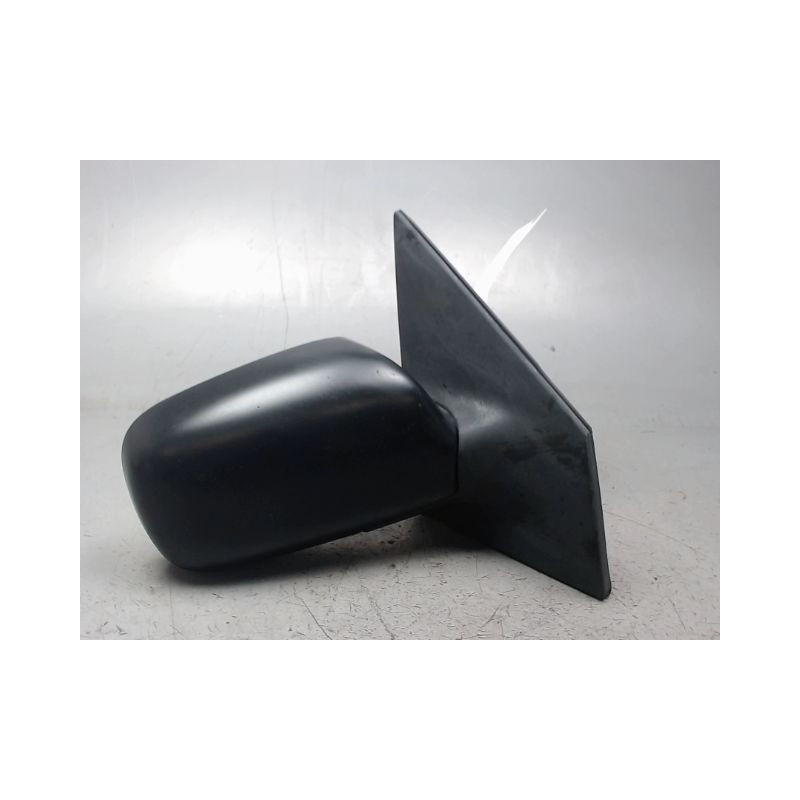 RETROVISEUR EXTERIEUR DROIT TOYOTA YARIS -2003