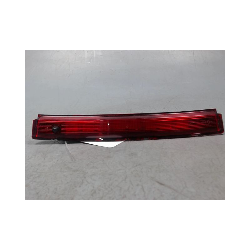 FEUX STOP SUPPLEMENTAIRE RENAULT CLIO IV 2012-