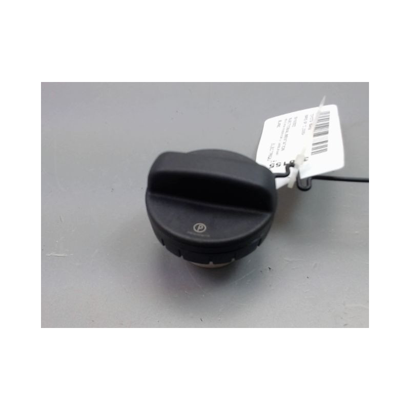 BOUCHON RESERVOIR A CARBURANT TOYOTA YARIS 2005-