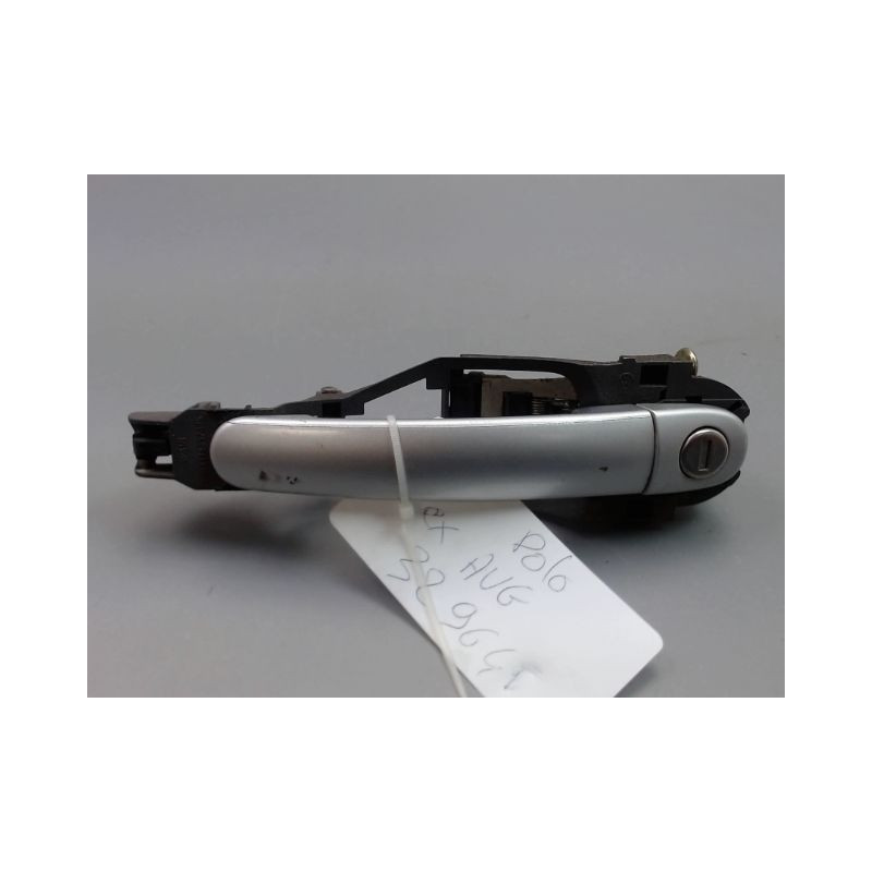 POIGNEE EXTERIEURE PORTE AVANT GAUCHE VOLKSWAGEN POLO IV Phase 1 (9N) 2002-2005