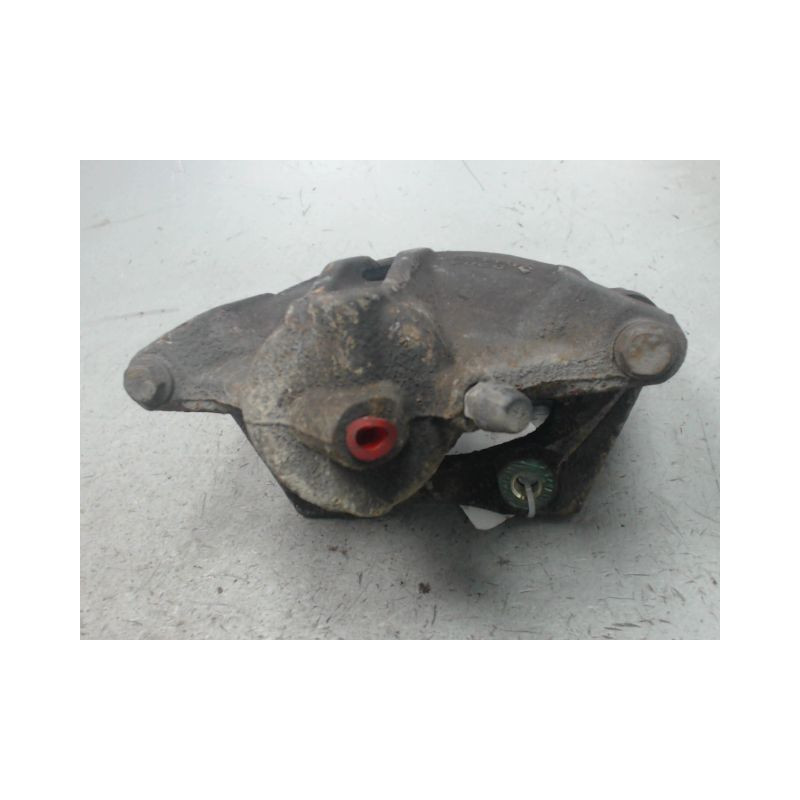 ETRIER DE FREIN AVANT DROIT FORD MONDEO