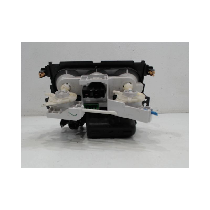 COMMANDE DE CHAUFFAGE SUZUKI SPLASH