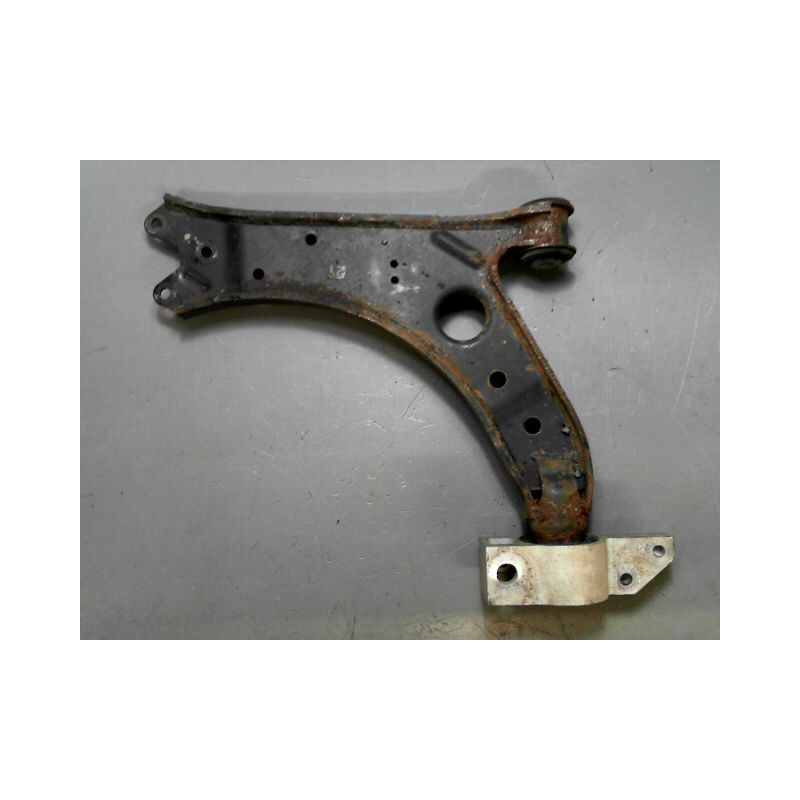 TRIANGLE INFERIEUR AVANT GAUCHE VOLKSWAGEN GOLF