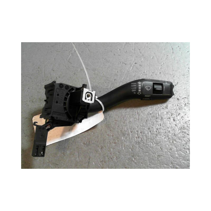 COMMANDE ESSUIE GLACE AUDI A3 SPORTBACK
