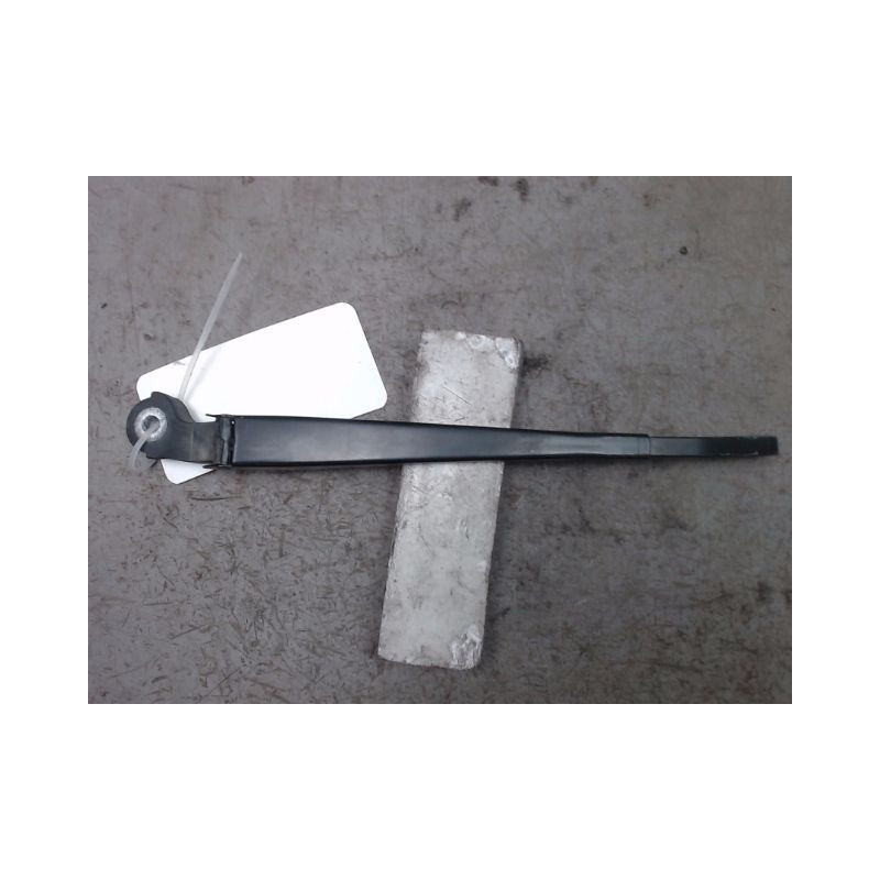 BRAS ESSUIE-GLACE ARRIERE VOLKSWAGEN GOLF IV 98-2004