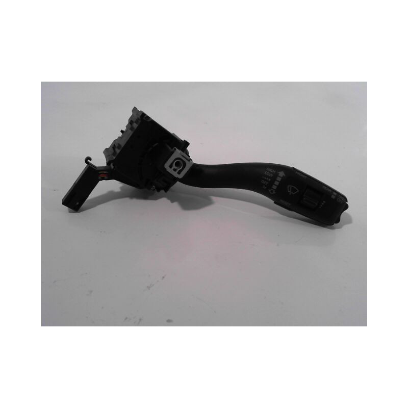 COMMANDE ESSUIE GLACE AUDI A3 2003-