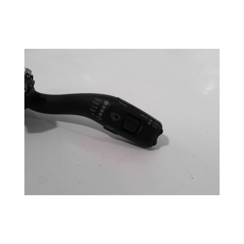 COMMANDE ESSUIE GLACE AUDI A3 2003-