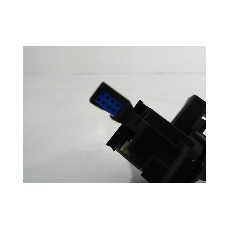 COMMANDE ESSUIE GLACE AUDI A3 2003-