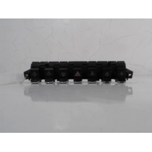 BOUTON DE WARNING PEUGEOT 3008 2008-
