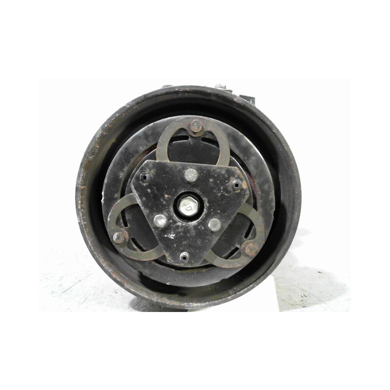 COMPRESSEUR AIR CONDITIONNE NISSAN MICRA