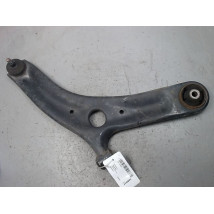 TRIANGLE INFERIEUR AVANT DROIT KIA VENGA