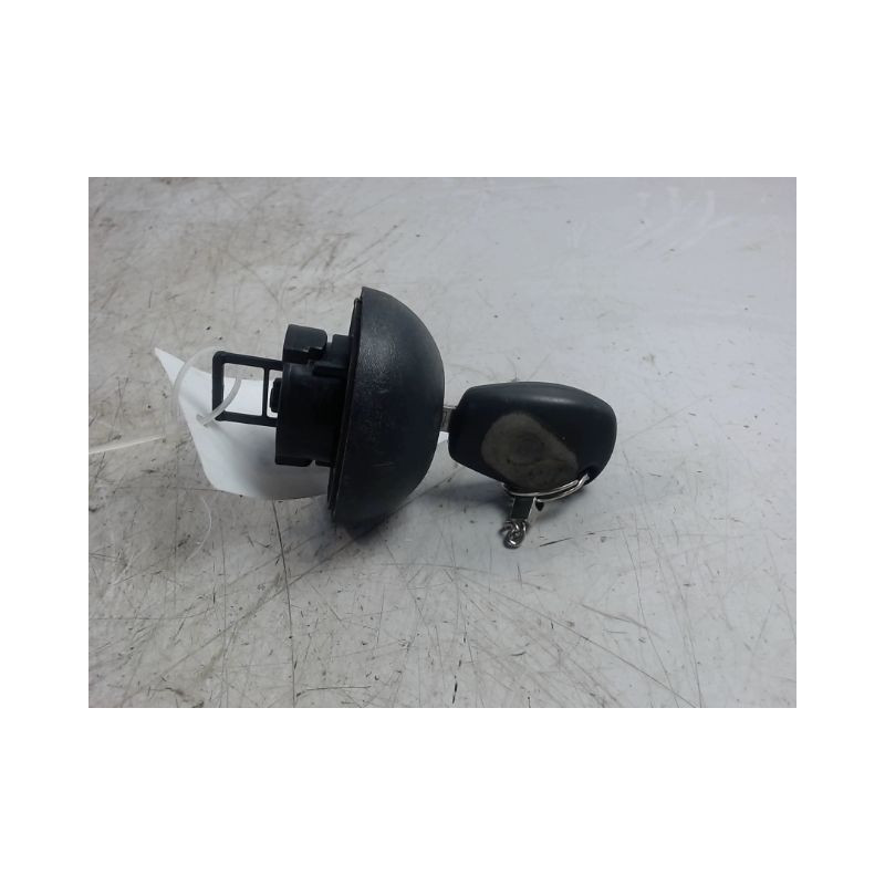 BOUCHON RESERVOIR A CARBURANT DACIA LOGAN 4 P 05-08