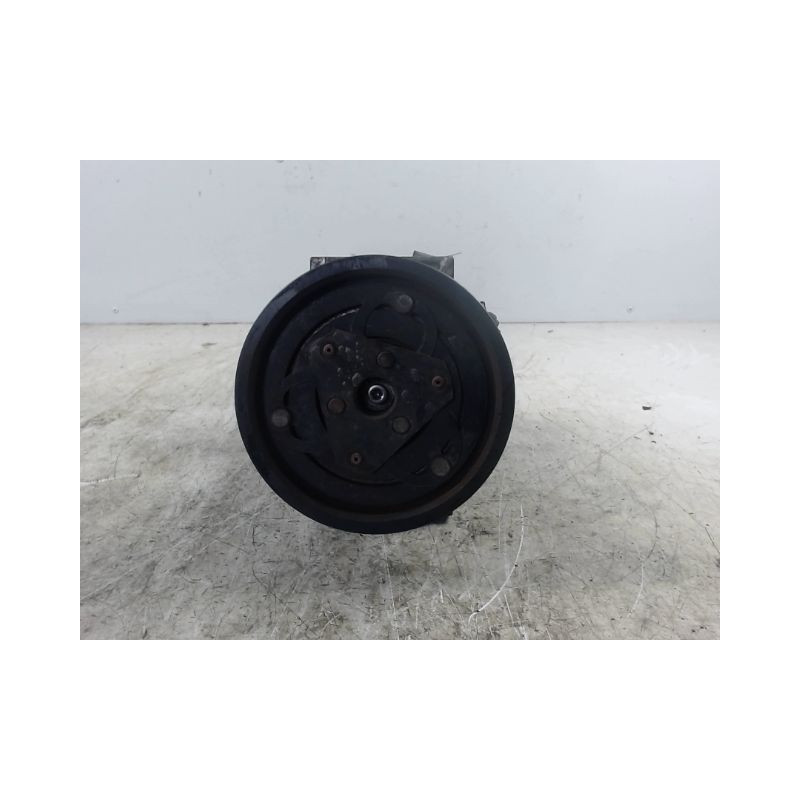 COMPRESSEUR AIR CONDITIONNE DACIA SANDERO 2008-