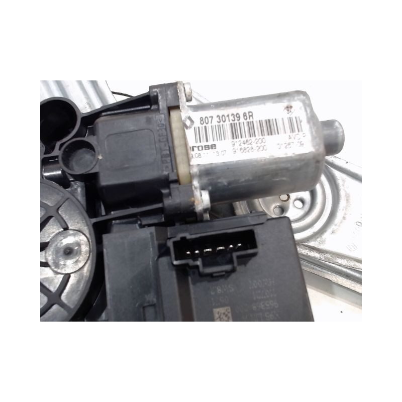 MECANISME+MOTEUR LEVE-GLACE AVANT DROIT RENAULT MEGANE