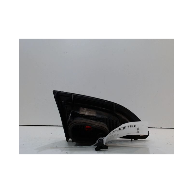 FEU ARRIERE INTERIEUR DROIT RENAULT MEGANE