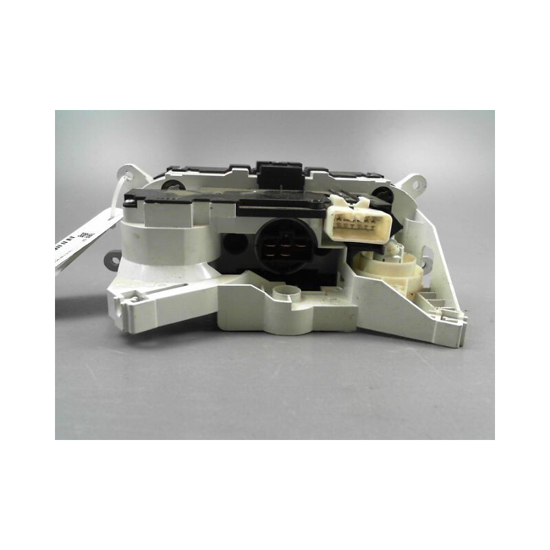 COMMANDE DE CHAUFFAGE MITSUBISHI L 200 DOUBLE CABINE