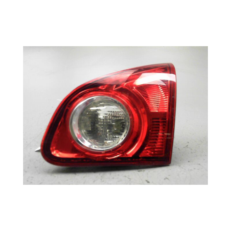 FEU ARRIERE INTERIEUR DROIT NISSAN QASHQAI BREAK I Phase 1 2007-2010