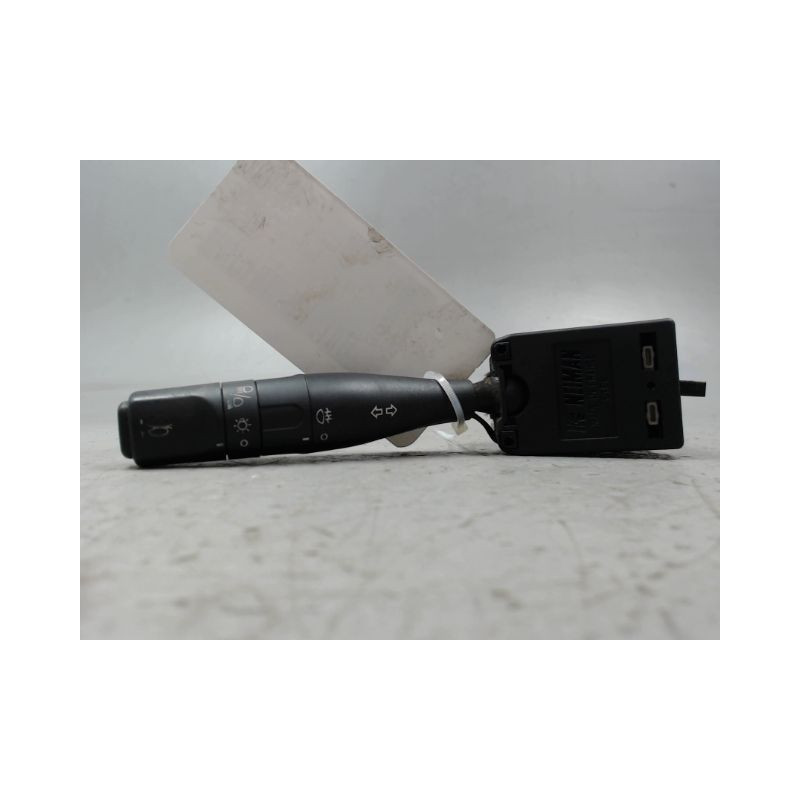 COMMANDE CLIGNOTANT PEUGEOT 106