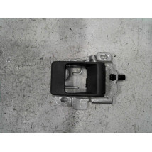 POIGNEE INTERIEURE PORTE AVANT DROIT LAND ROVER FREELAND.