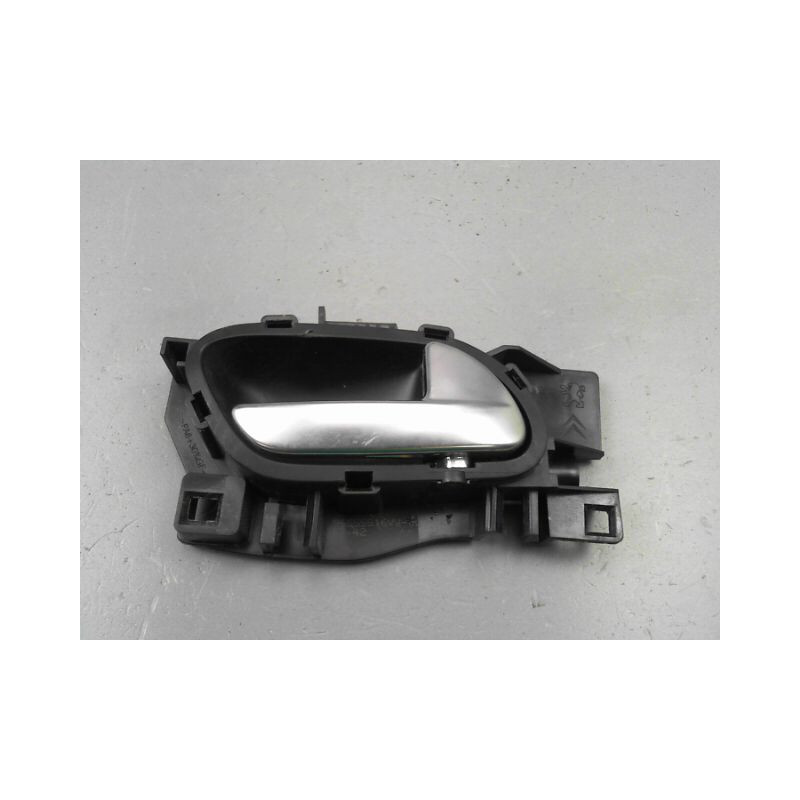 POIGNEE INTERIEURE PORTE AVANT DROIT PEUGEOT 208 Phase 1 2012-...