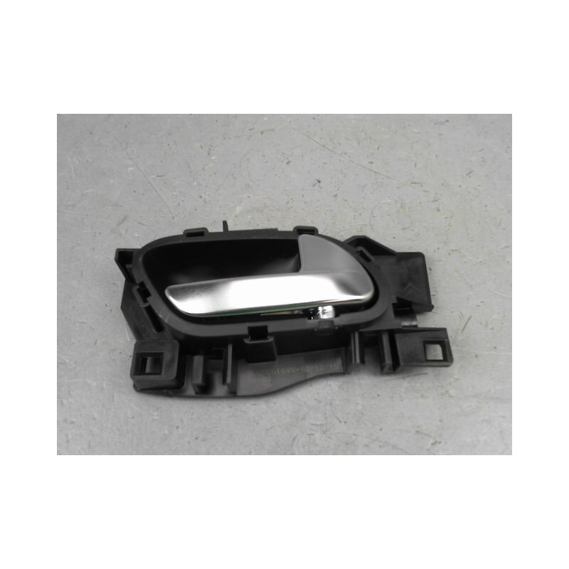 POIGNEE INTERIEURE PORTE AVANT DROIT PEUGEOT 208 Phase 1 2012-...
