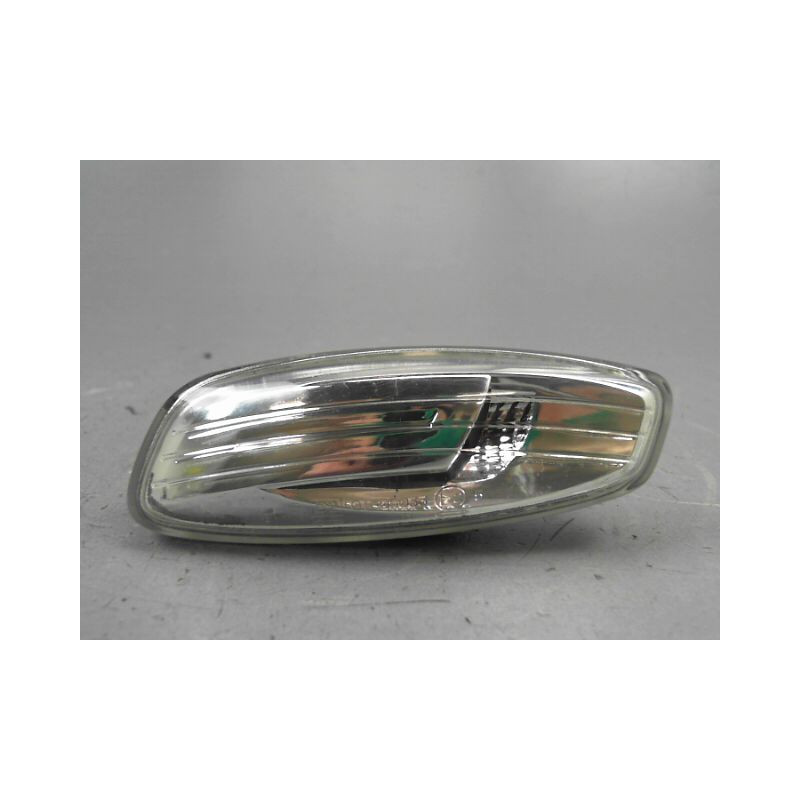 REPETITEUR AILE DROIT PEUGEOT 207 2006-2013