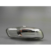 REPETITEUR AILE DROIT PEUGEOT 207