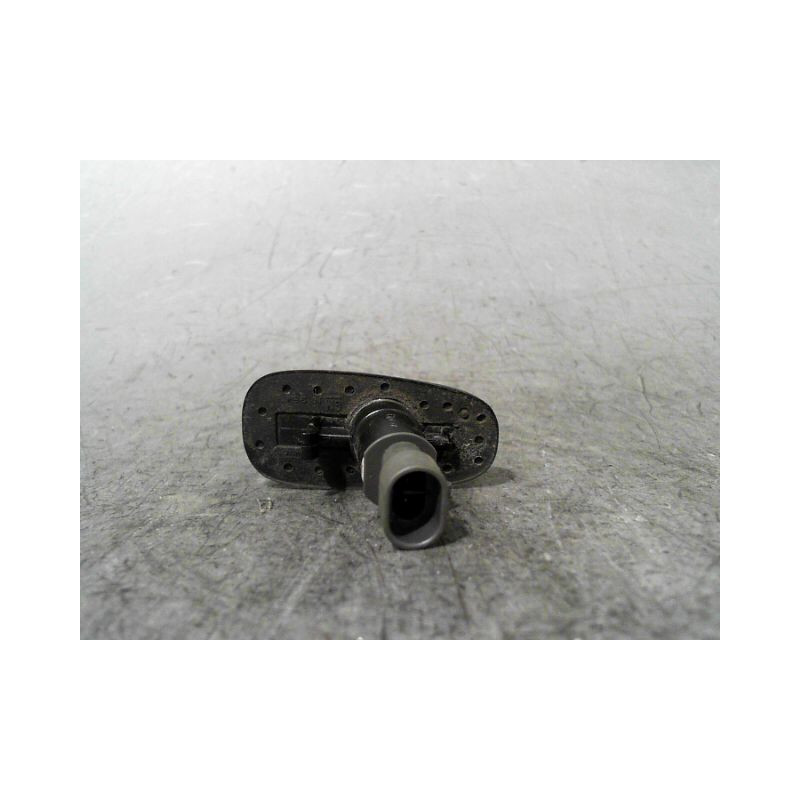 REPETITEUR AILE DROIT OPEL ZAFIRA