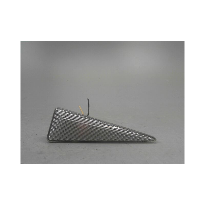 REPETITEUR AILE DROIT RENAULT SCENIC MONOSP. II Phase 1 2003-2006