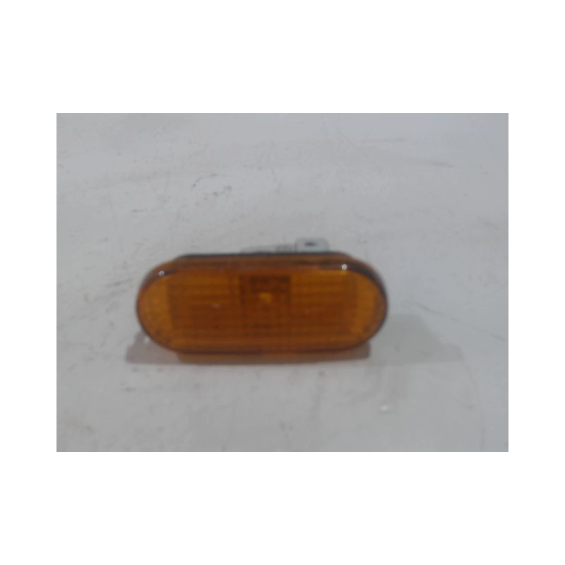 REPETITEUR AILE GAUCHE VOLKSWAGEN POLO 94-99