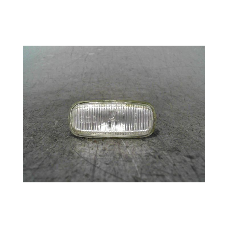 REPETITEUR AILE GAUCHE AUDI A6