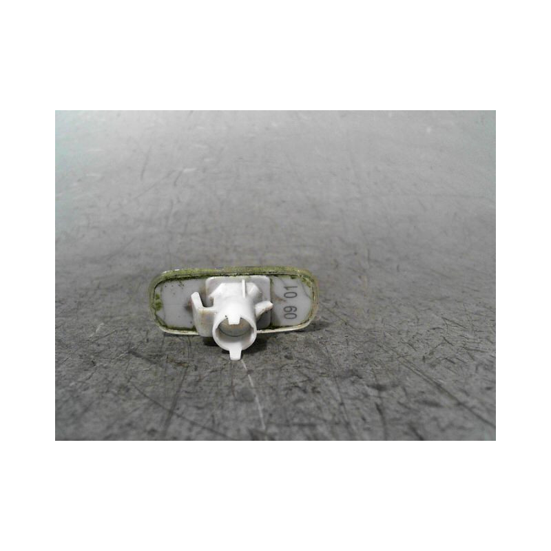 REPETITEUR AILE GAUCHE AUDI A6