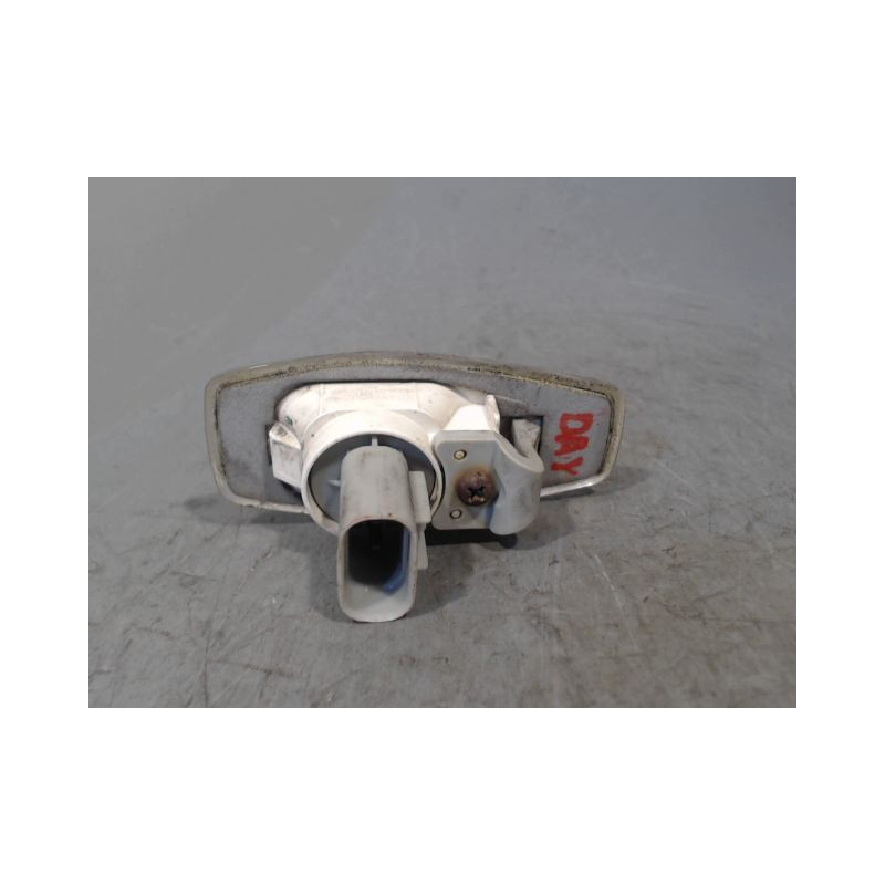 REPETITEUR AILE DROIT HYUNDAI I10