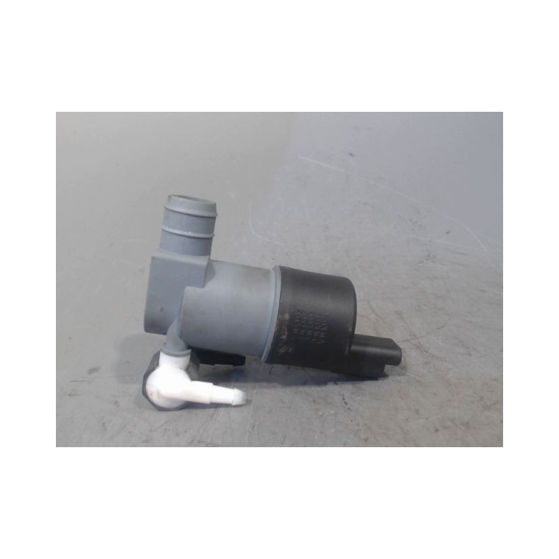 POMPE LAVE-GLACE AVANT NISSAN QHASQAI 2007-