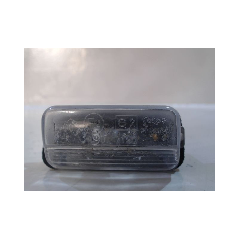 ECLAIREUR PLAQUE DE POLICE DROIT CITROEN XSARA PICASSO