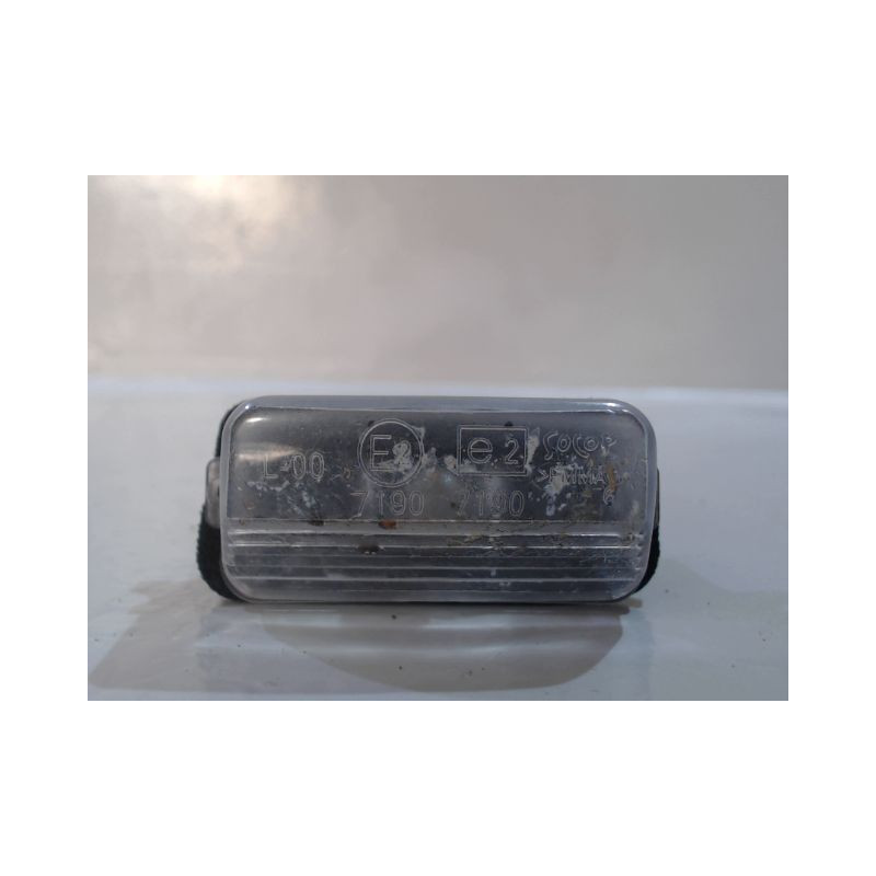 ECLAIREUR PLAQUE DE POLICE GAUCHE CITROEN XSARA PICASSO