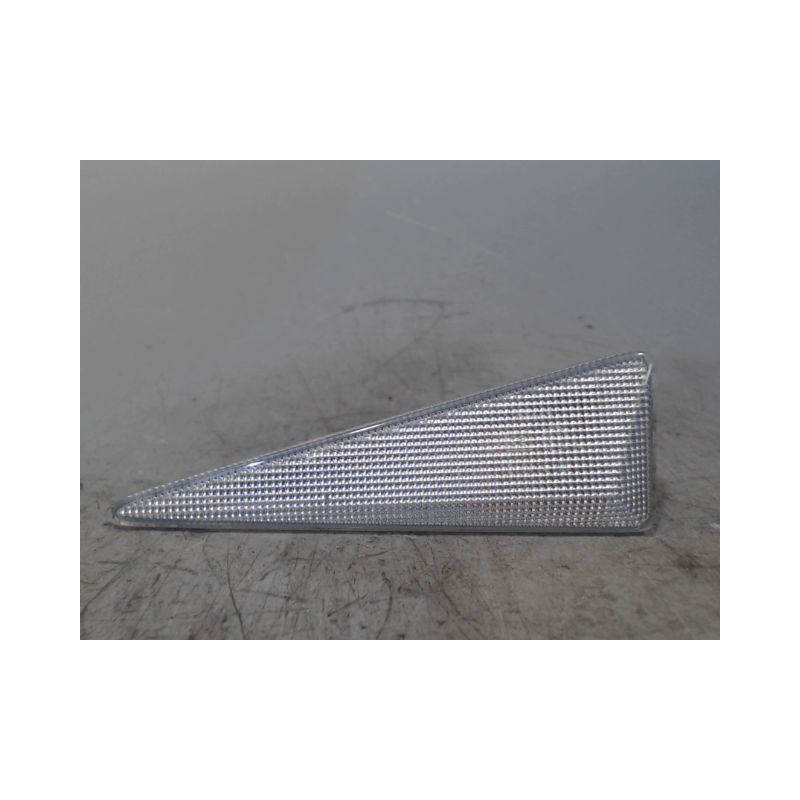 REPETITEUR AILE DROIT RENAULT SCENIC II PH1 02-06