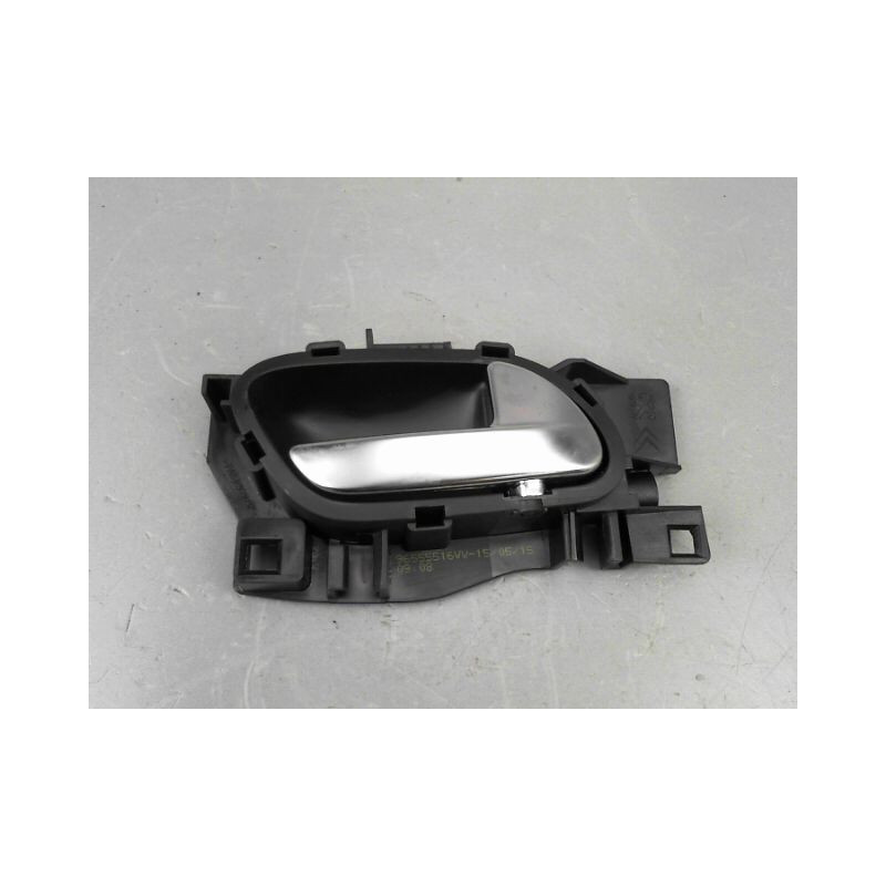 POIGNEE INTERIEURE PORTE AVANT DROIT PEUGEOT 208 Phase 1 2012-...