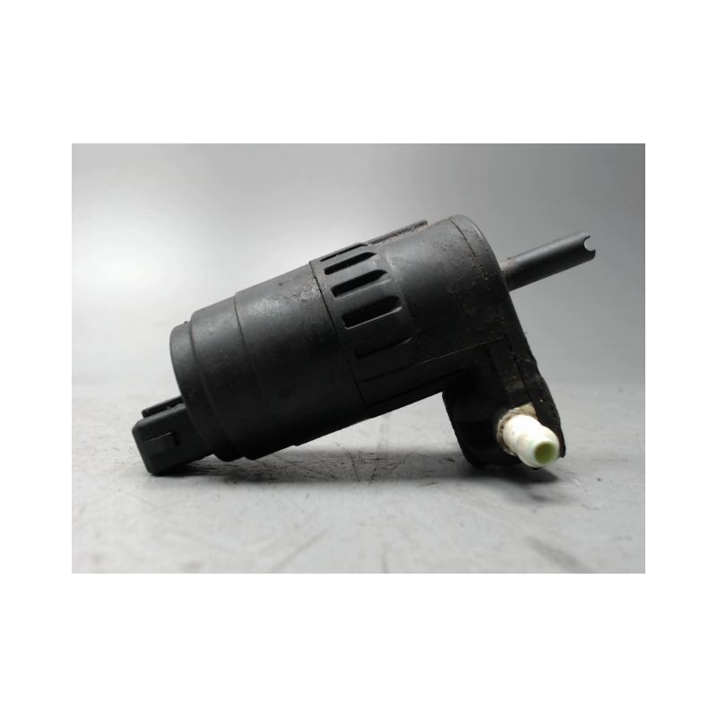 POMPE LAVE-GLACE AVANT FORD KA