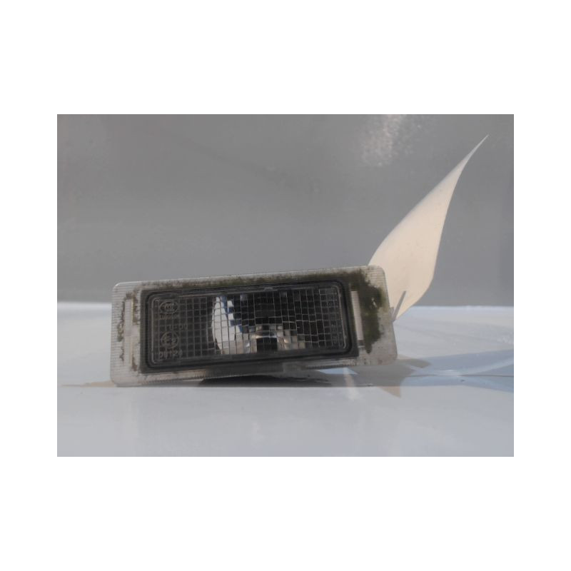 ECLAIREUR PLAQUE DE POLICE DROIT CHEVROLET AVEO 2008-