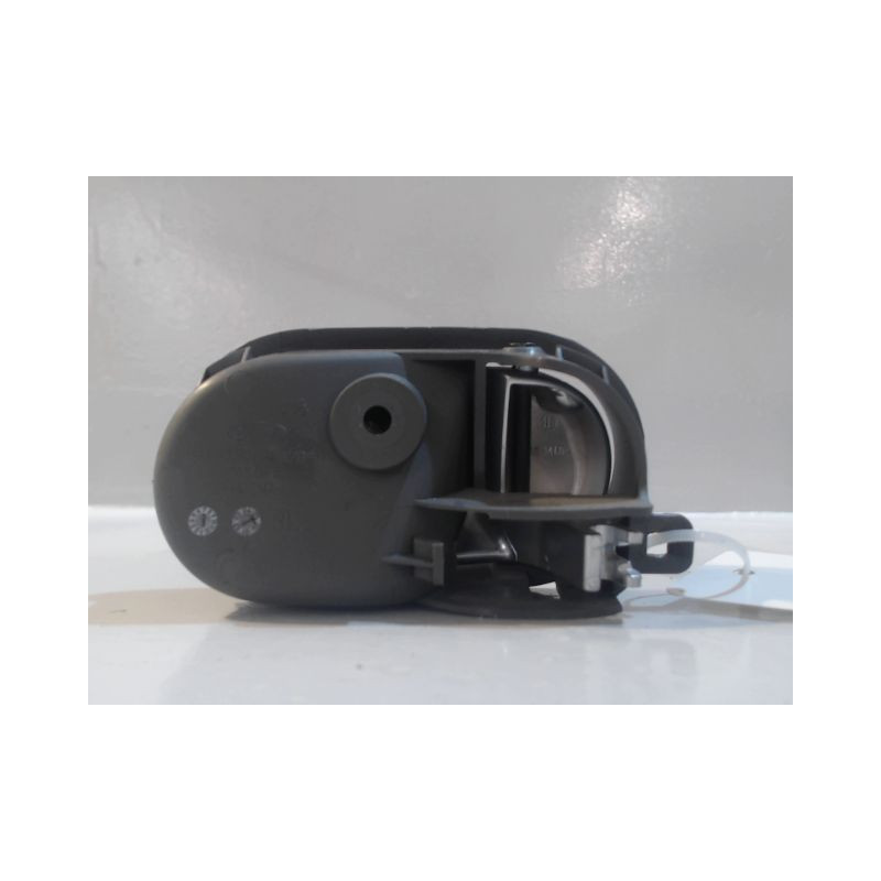 POIGNEE INTERIEURE PORTE AVANT GAUCHE FORD FIESTA 02 -05