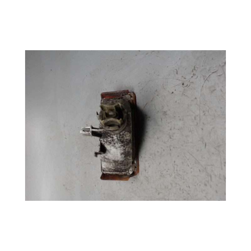 CLIGNOTANT DROIT OPEL CORSA