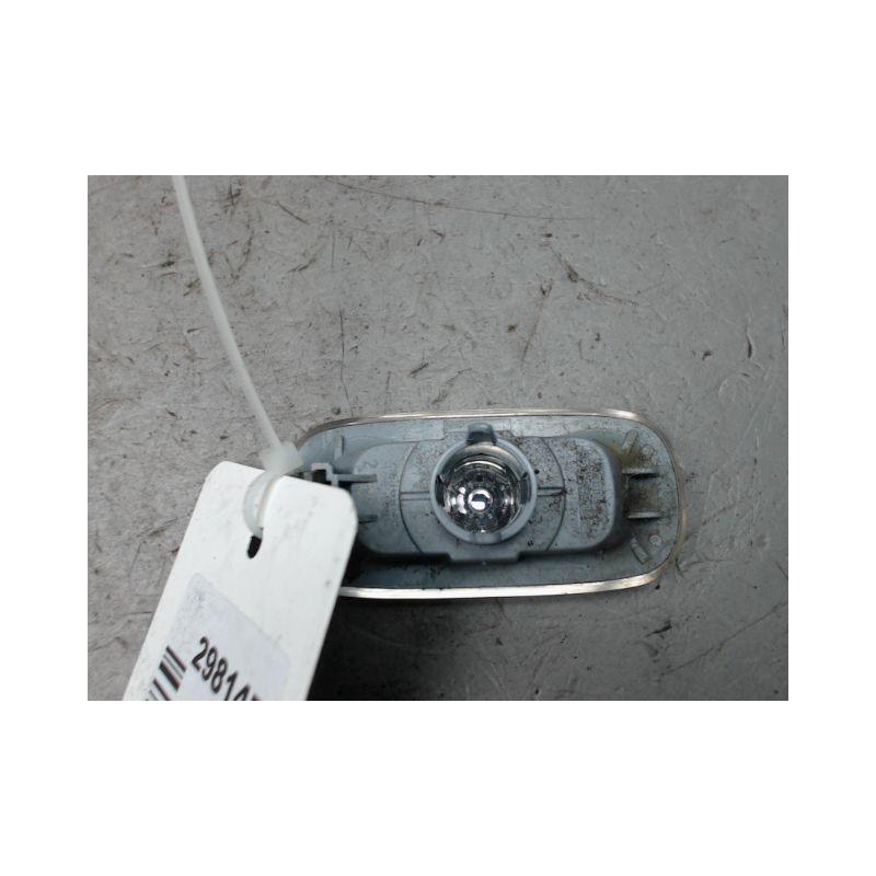 REPETITEUR AILE GAUCHE AUDI A4